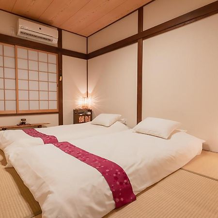 Guesthouse Hanamiya Киото Екстериор снимка