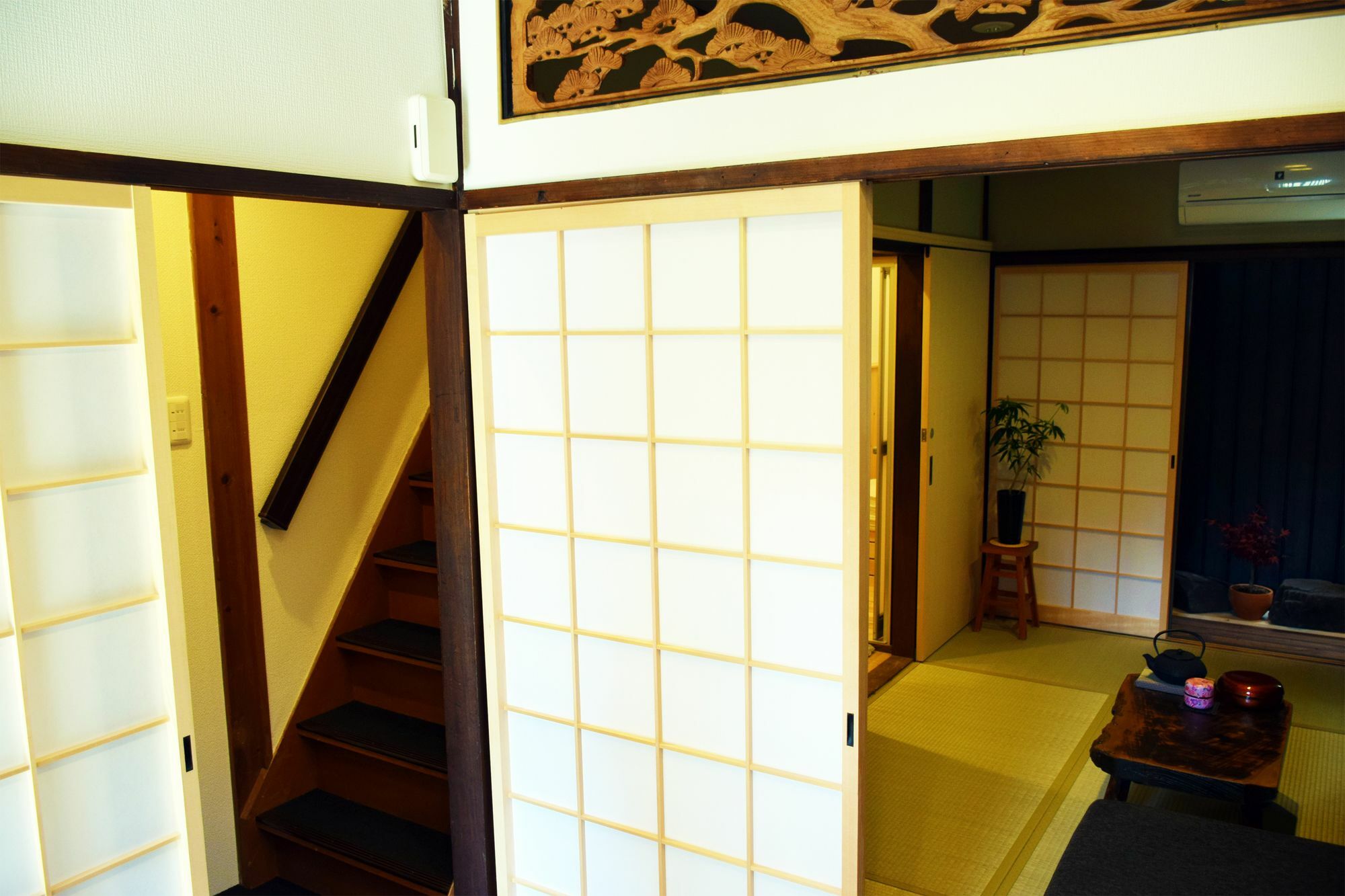 Guesthouse Hanamiya Киото Екстериор снимка