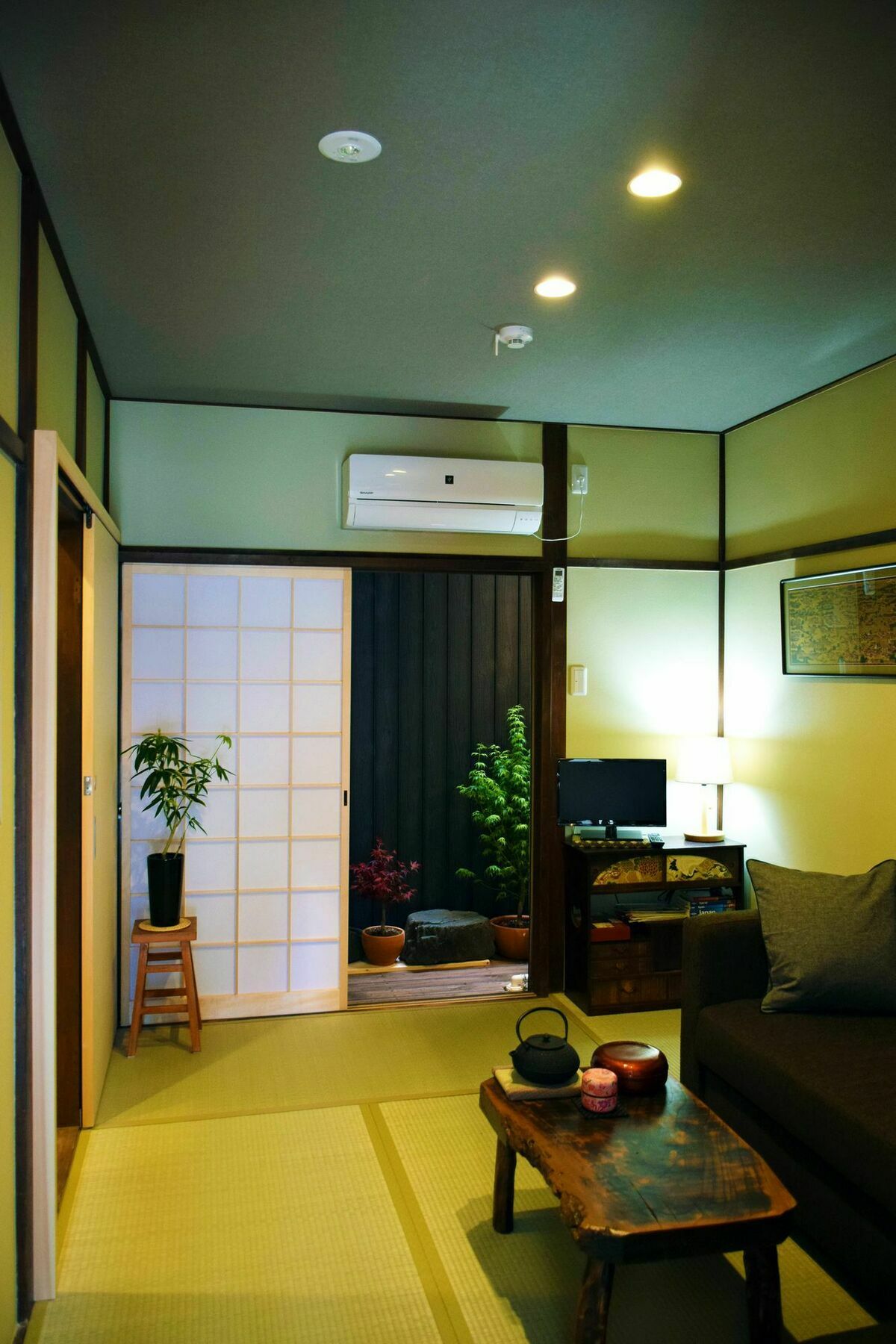 Guesthouse Hanamiya Киото Екстериор снимка